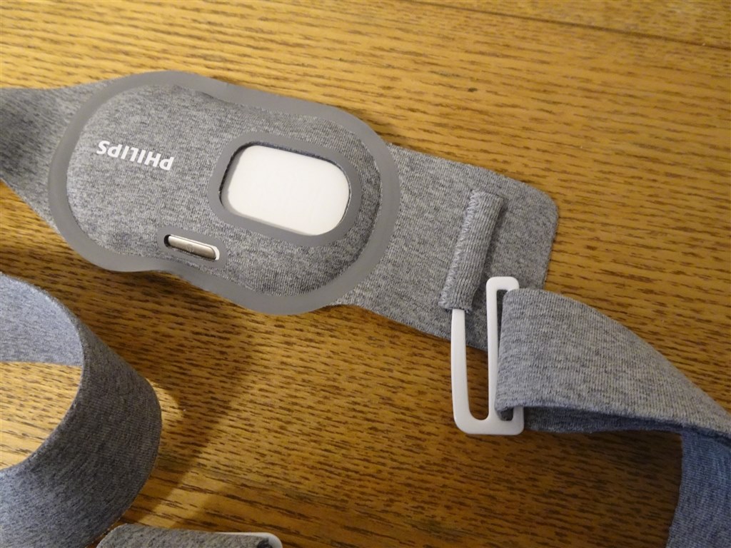 仰向け時に振動で寝返りを促しいびき抑制を図る新アイテム