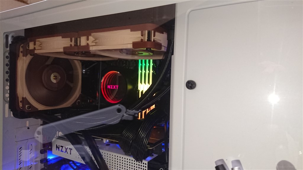 簡易水冷とnoctuaファン 水冷PCで冷却性能と静音性を両立！水冷