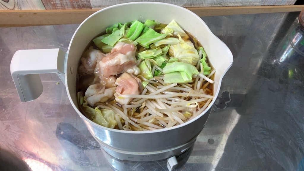 お湯が沸かせるだけでなく料理ができるのが便利』 シロカ お