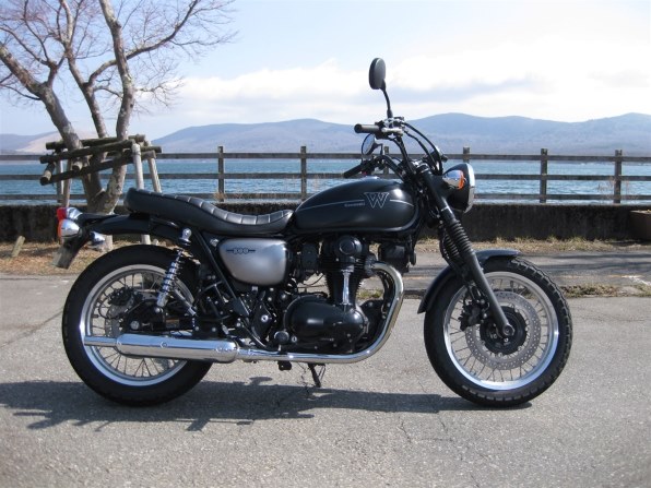 K&H　W800　ハイシート　走行300キロ程度のみ K&H W800 ハイシート 走行300キロ程度のみ K&H W800 ハイシート 走行