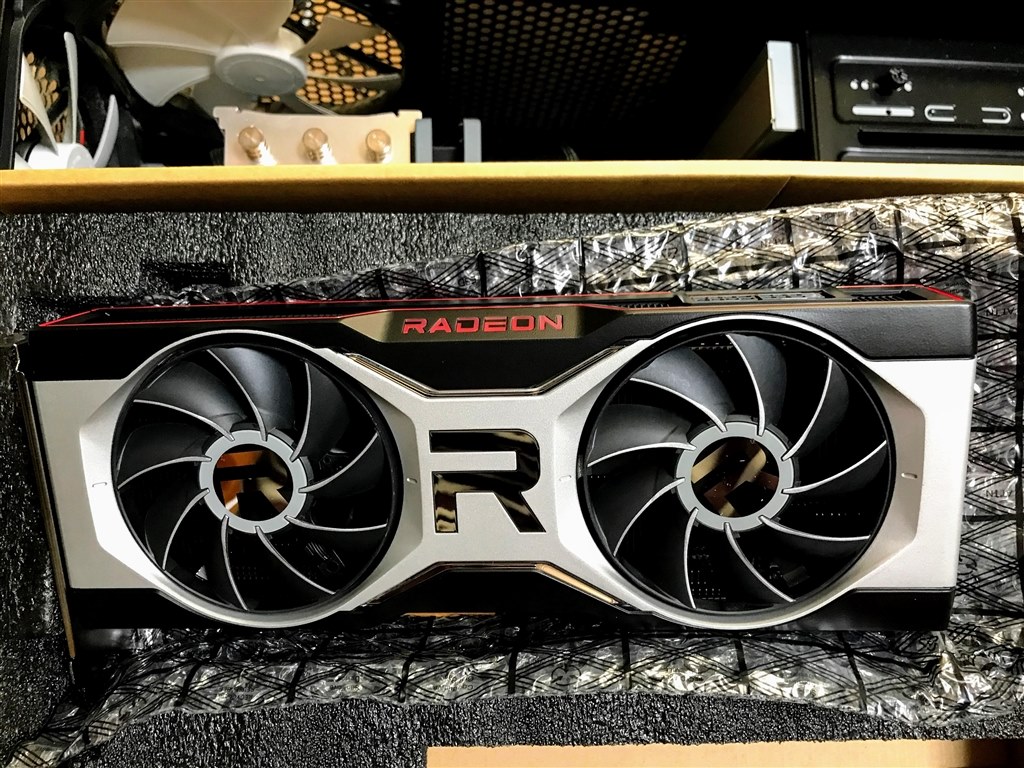 価格以外はあまり不満のない、VRも十分行けるRadeon』 SAPPHIRE 