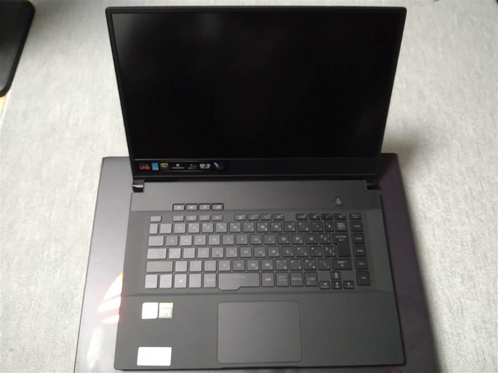 主に趣味のクリエイティブ たまにゲーム用 Asus Rog Zephyrus M15 Gu502lw Gu502lw I7r70 白黒赤丸さんのレビュー評価 評判 価格 Com