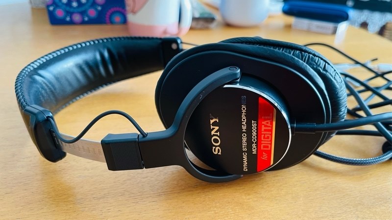 純正パッドからヤクシーのイヤーパッドに交換しました。』 SONY MDR 