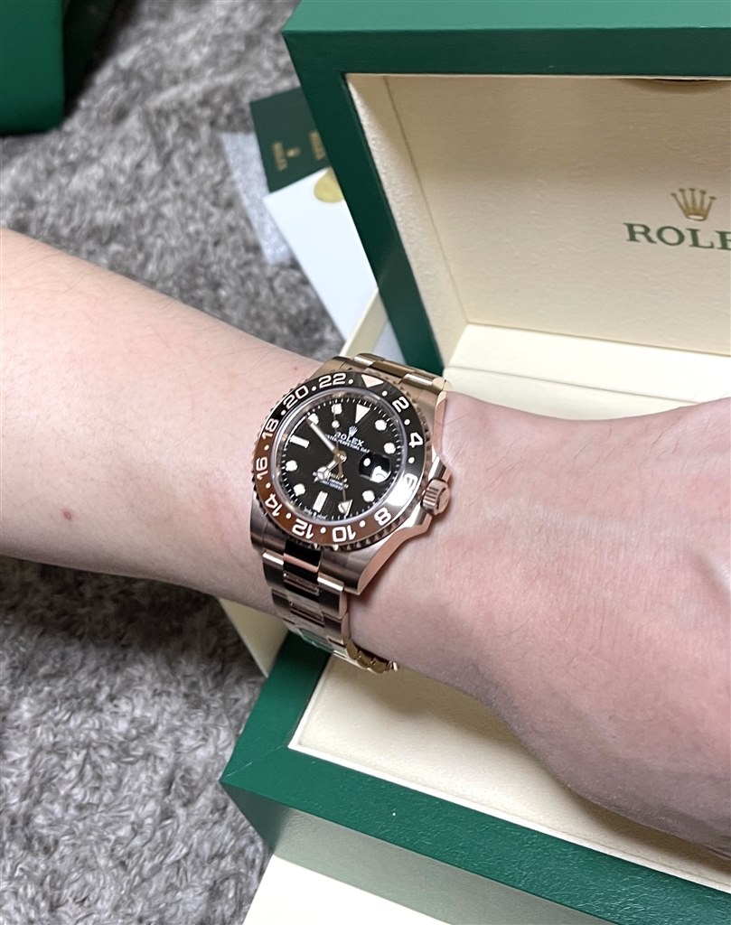 ロレックス GMTマスター2 126710 オイスターブレス 79200 美品 中古)ROLEX ロレックス GMTマスター II 126710GRNR オイスター