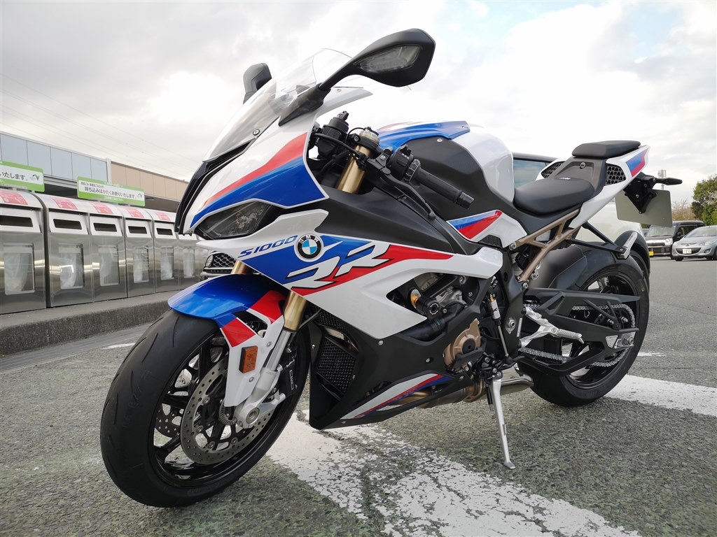 ２年残価設定ローン が組めるbmwモトラッドが素敵 Bmw S1000 Rr Nigou69さんのレビュー評価 評判 価格 Com