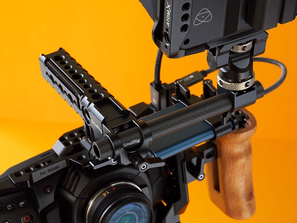 BMPCC4Kのモニターが固定式なので導入したが、MFには最早必須』 ATOMOS