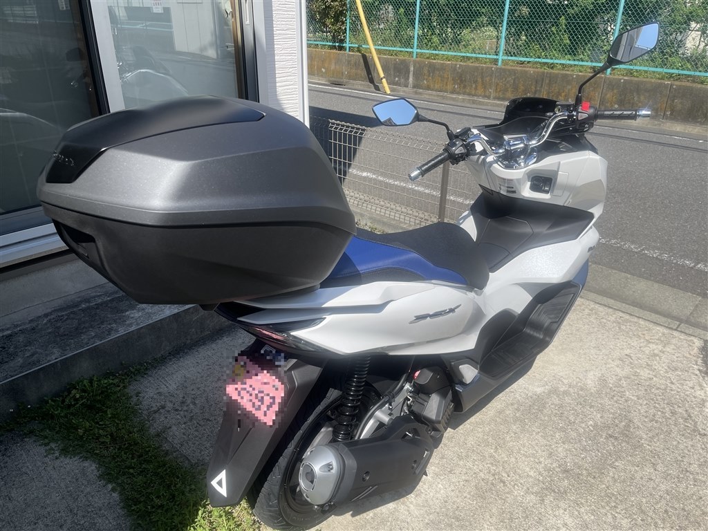 シートが柔らかくなりましたね。』 ホンダ PCX e：HEV 三菱純吉さんのレビュー評価・評判 - 価格.com