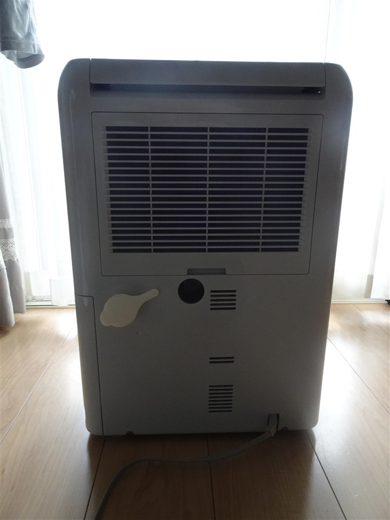 性能も機能も高水準!見た目は地味だが実力派の衣類乾燥除湿機 性能も機能も高水準!見た目は地味だが実力派の衣類乾燥除湿機