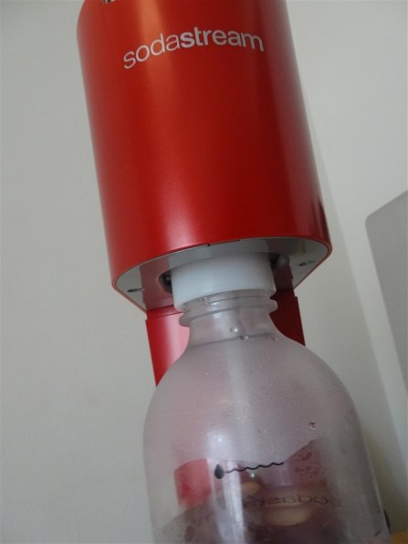 ソーダストリーム　SodaStream SSM1070 RED