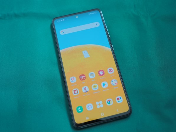サムスン Galaxy A52 5g Sc 53b Docomo オーサムブラック 投稿画像 動画 レビュー 価格 Com
