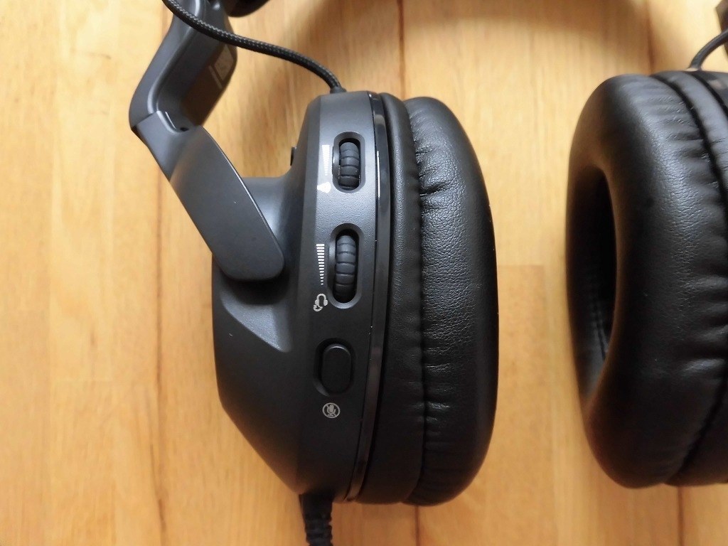 デフォだと音が大きい』 ROCCAT Elo 7.1 USB 態のプーさんの