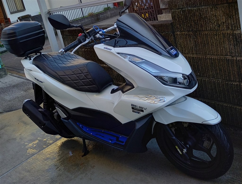 初めてのホンダに感服 ホンダ Pcx E Hev 鬼の大和 4さんのレビュー評価 評判 価格 Com