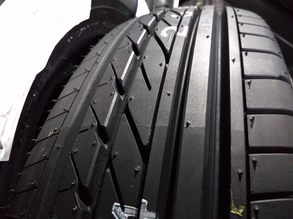 グッドイヤー EAGLE #1 NASCAR 195/80R15 107/105L 価格比較 - 価格.com