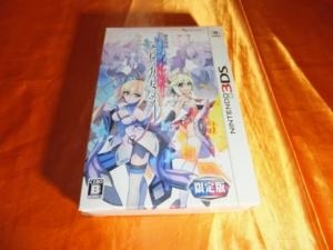 設定画とドラマｃｄで密度的に十分に詰まった 限定版パッケージ インティ クリエイツ 蒼き雷霆ガンヴォルト ストライカーパック 限定版 3ds 酒缶さんのレビュー評価 評判 価格 Com