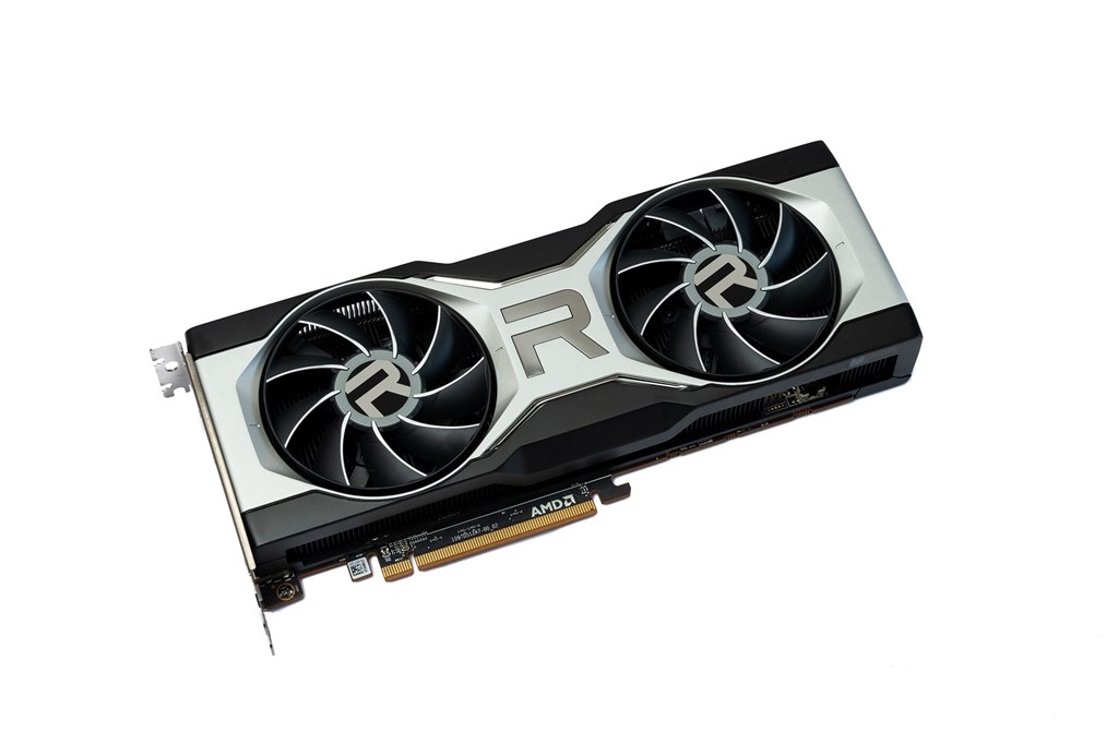 必要十分な性能、見た目は最高』 SAPPHIRE SAPPHIRE RADEON RX 6700 XT