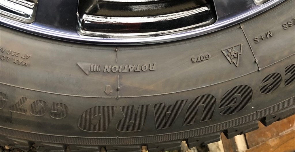 金額の割に悪くない Yokohama Iceguard Suv G075 225 65r17 102q Blue777sさんのレビュー評価 評判 価格 Com