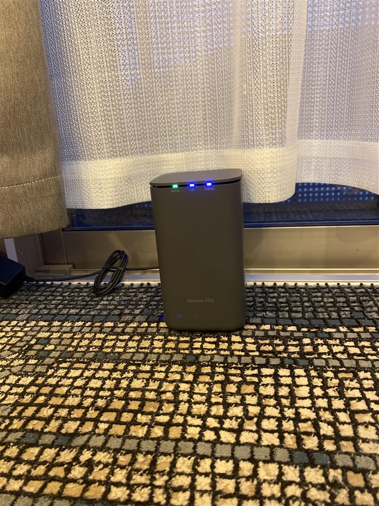 docomo SHARP home5g HR01ダークグレー 箱あり