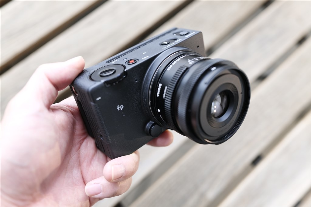 fp LはDNG専用カメラ』 シグマ SIGMA fp L ボディ ClockMakerさんのレビュー評価・評判 - 価格.com