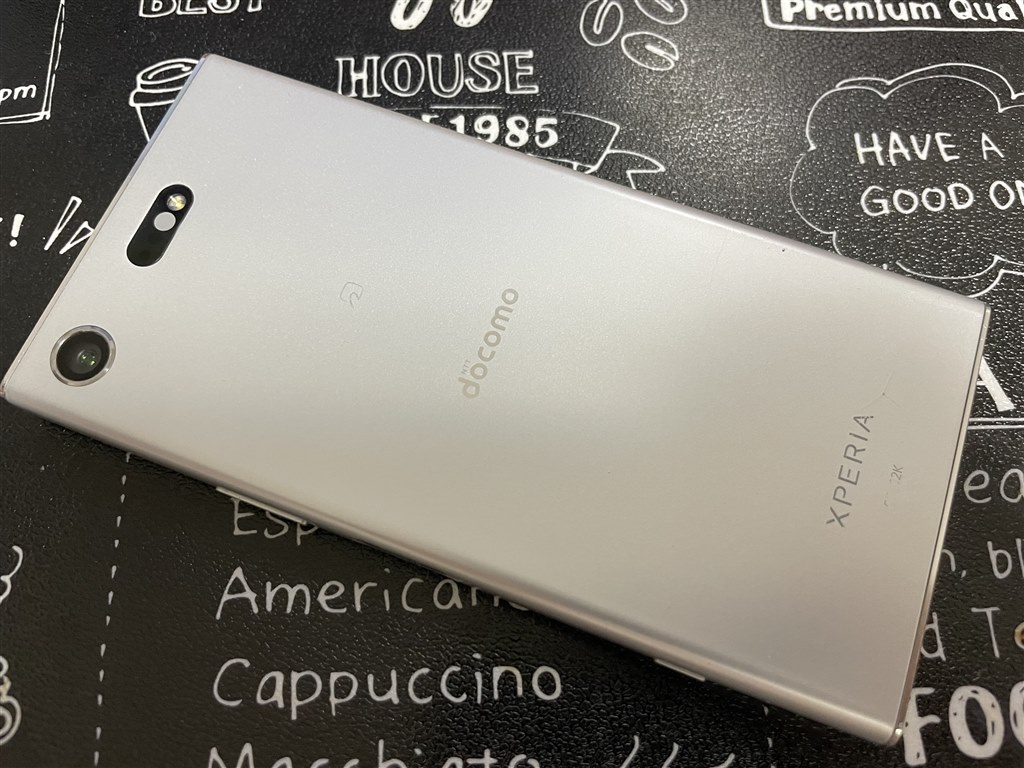 機内用walkman』 SONY Xperia XZ1 Compact SO-02K docomo [White Silver]  minato9999さんのレビュー評価・評判 - 価格.com