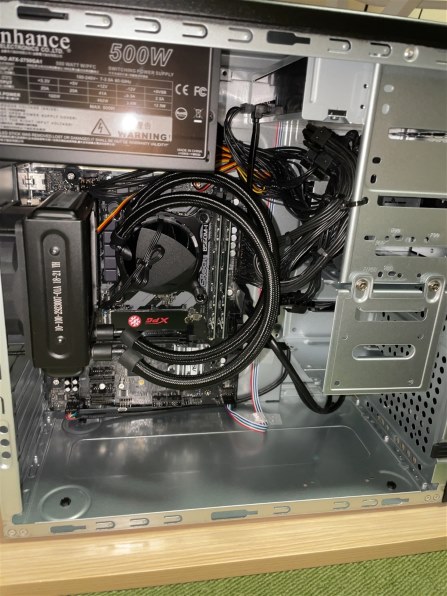 iiyama STYLE-M056-LC117-UHS Core i7 11700/16GBメモリ/480GB