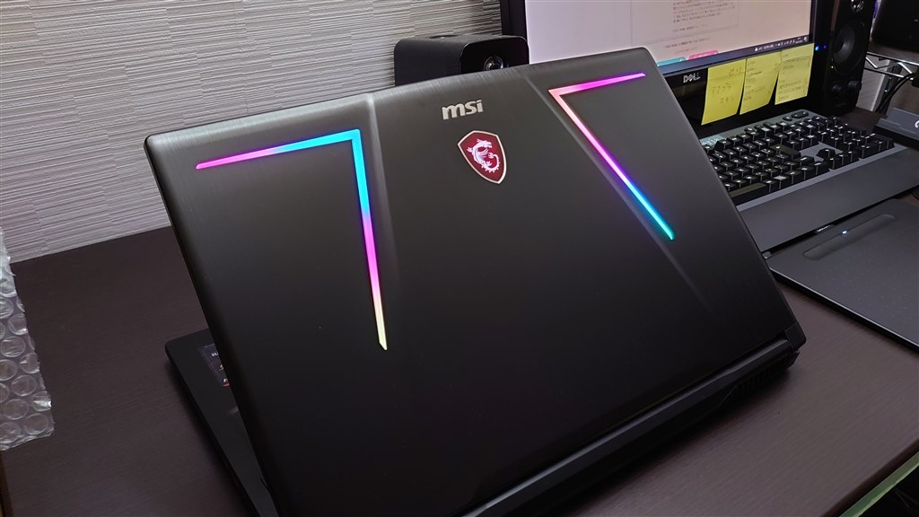 デザインや性能は文句なしだが 発熱がすごい Msi Ge73 8rf 001jp タケヒー Nt 766 さんのレビュー評価 評判 価格 Com