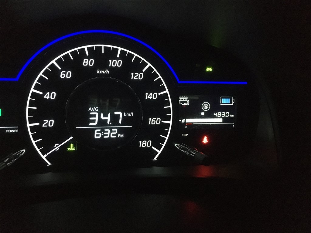 燃費 良いですね 日産 ノート E Power 16年モデル Tarokond01さんのレビュー評価 評判 価格 Com