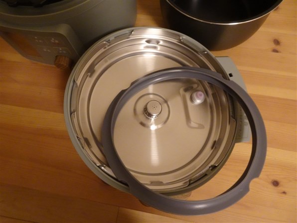 アイリスオーヤマ　電気圧力鍋 3L ヘルシープラス　グリーン KPC-MA3 電気圧力鍋 KPC-MB3 特設サイト|アイリスオーヤマ