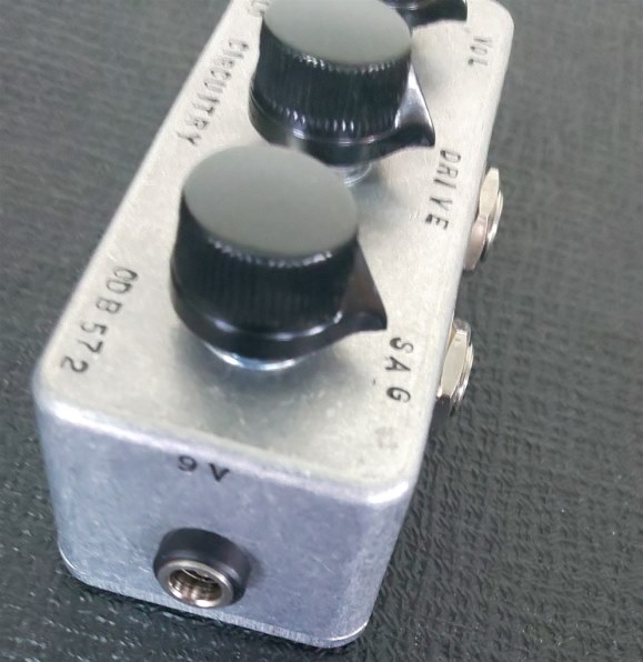 Fairfield Circuitry Modele B 価格比較 - 価格.com