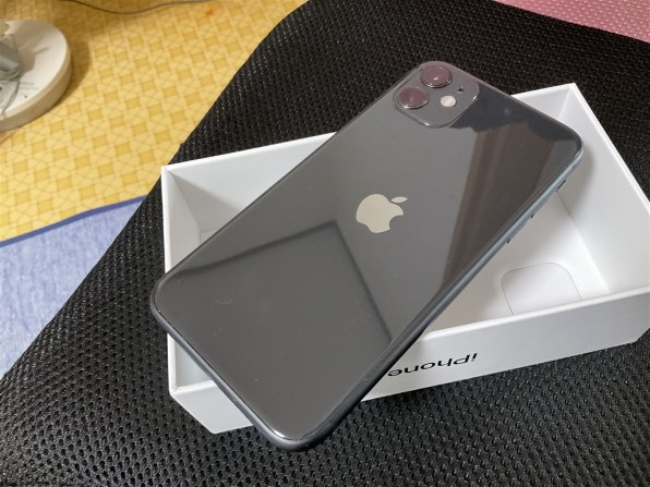 iPhone 11 パープル 64 GB Softbank スマートフォン本体 