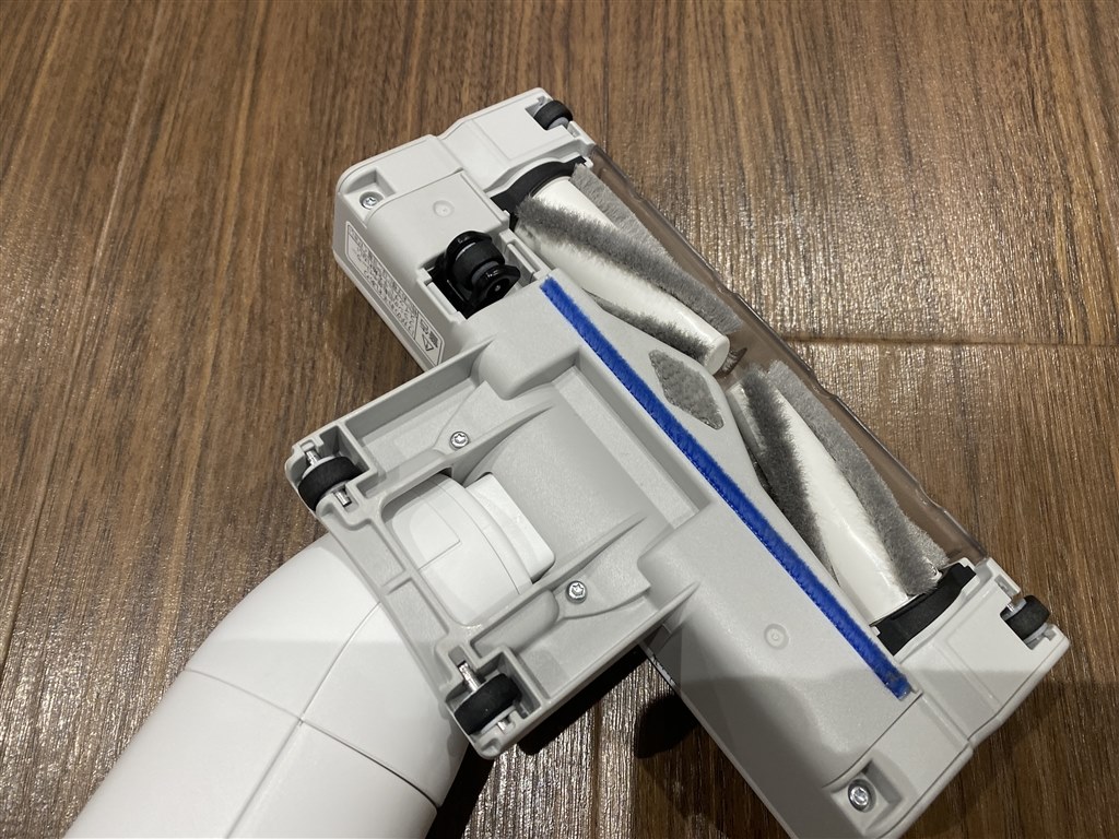 ゴミの自動集塵機能を備えたスティック掃除機』 パナソニック ゴミの自動集塵機能を備えたスティック掃除機』 パナソニック