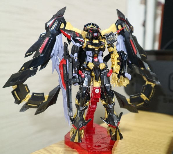 BANDAI RG 1/144 ガンダムアストレイ ゴールドフレーム天ミナ