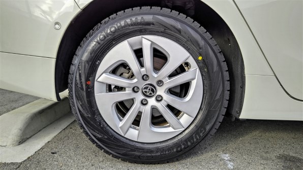 YOKOHAMA iceGUARD 7 iG70 195/65R15 91Q レビュー評価・評判 - 価格.com