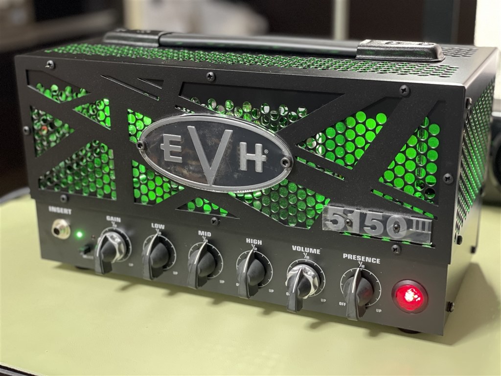 スタジオへの持ち込みに適したランチボックスアンプ』 EVH 5150III 15W