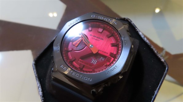限定SALE格安カシオ　CASIO　メンズ腕時計　G-SHOCK　GM-2100B-4AJF 時計