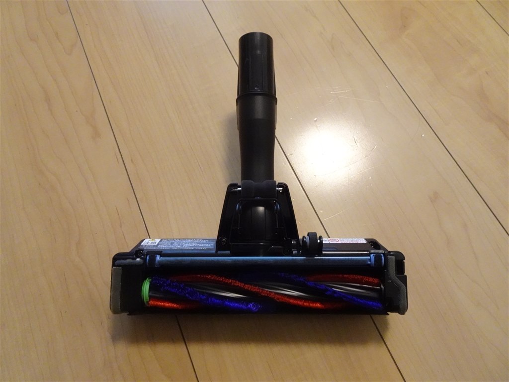 スイスイ掃除できる軽快さは健在！ゴミも発見しやすく』 日立 ラクかる