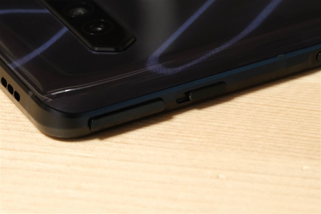 必要十分な処理性能を備えた高コスパゲーミングスマホ Black Shark Black Shark4 128gb Simフリー Black ジャイアン鈴木さんのレビュー評価 評判 価格 Com