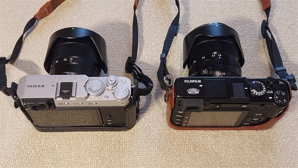 フジフィルム FUJIFILM X-E1 ボディ 美味かっ シルバー おまけ付き