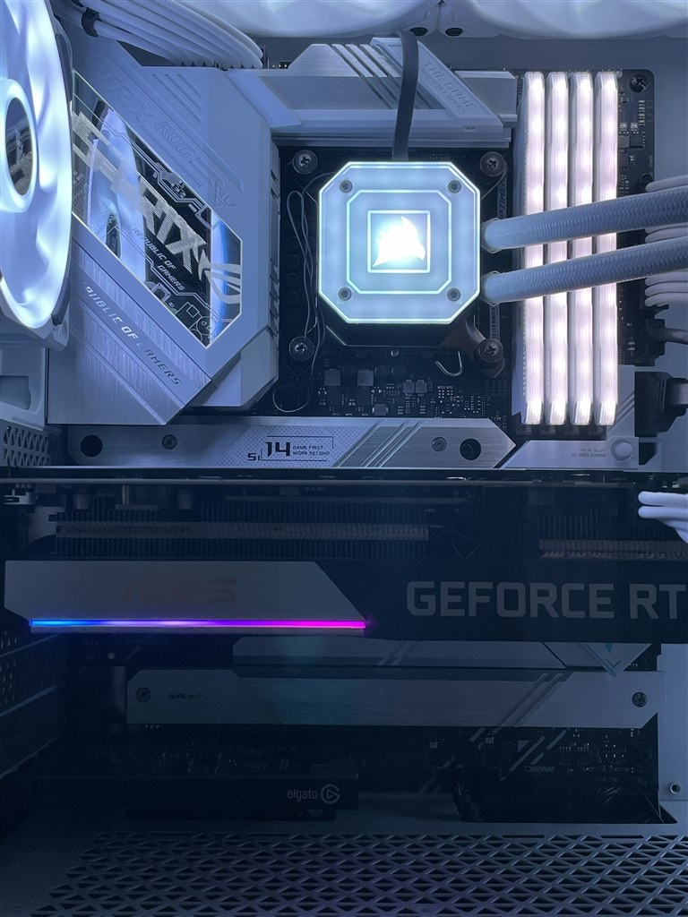 Z690搭載ROGシリーズ唯一のDDR4対応マザーボード』 ASUS ROG STRIX