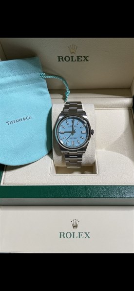 ロレックス オイスター パーペチュアル 124300 [オイスター