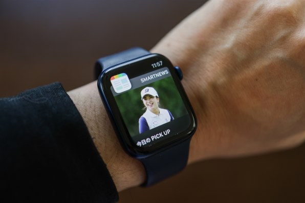 スマートフォン/携帯電話 その他 Apple Apple Watch Series 6 GPSモデル 40mm スポーツバンド 価格比較 