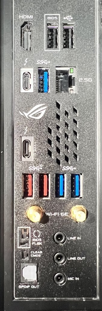 Z690 ITXマザーで多機能だが制限も』 ASUS ROG STRIX Z690-I GAMING