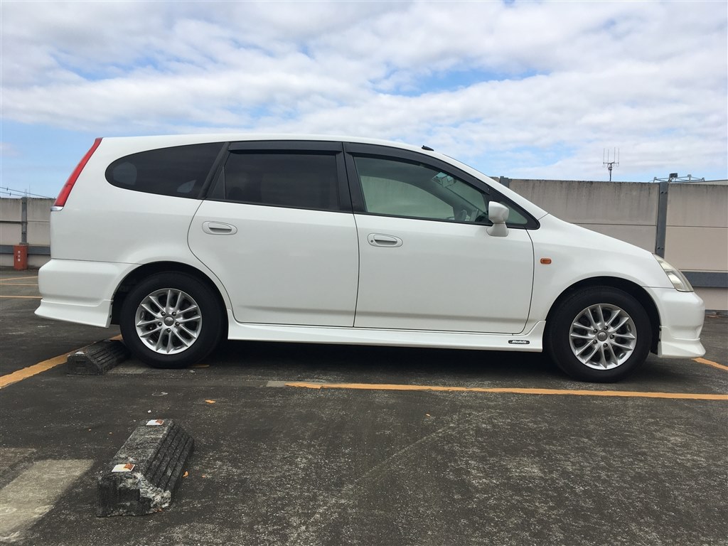 韋駄天コンパクトミニバン ホンダ ストリーム 00年モデル 銀色なヴェゼルさんのレビュー評価 評判 価格 Com