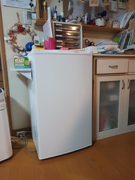 MAXZEN 冷凍庫 家庭用 60L　JF060HM01WH　ホワイト　1台 MAXZEN 冷凍庫 小型 家庭用 60L 右開き チェストフリーザー