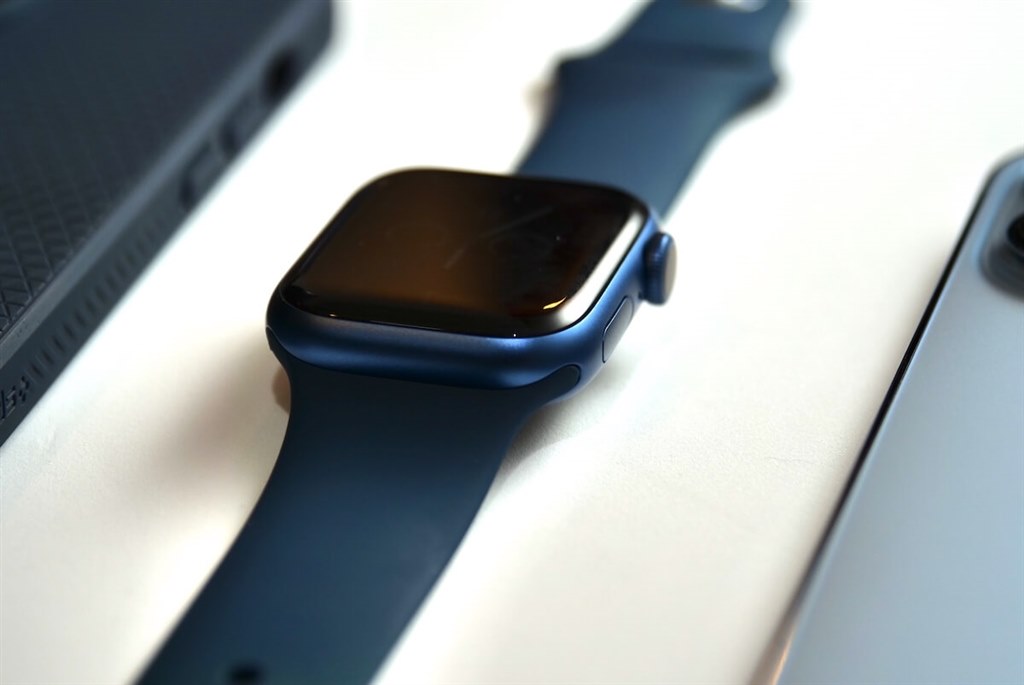 あとはバッテリー持ちだけ、、、』 Apple Apple Watch Series 7 GPSモデル 41mm MKN13J/A [アビスブルースポーツバンド]  ひろこんぐさんのレビュー評価・評判 - 価格.com