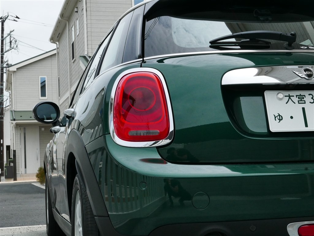 おしゃれなミニの姿に惚れた方にはおすすめ出来ます ミニ Mini 5 Door 14年モデル ももんがもんちゃさんのレビュー評価 評判 価格 Com