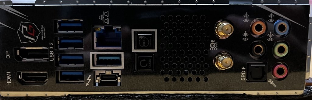 Z690 ITXの中で一番おとなしいマザーボード』 ASRock Z690 Phantom