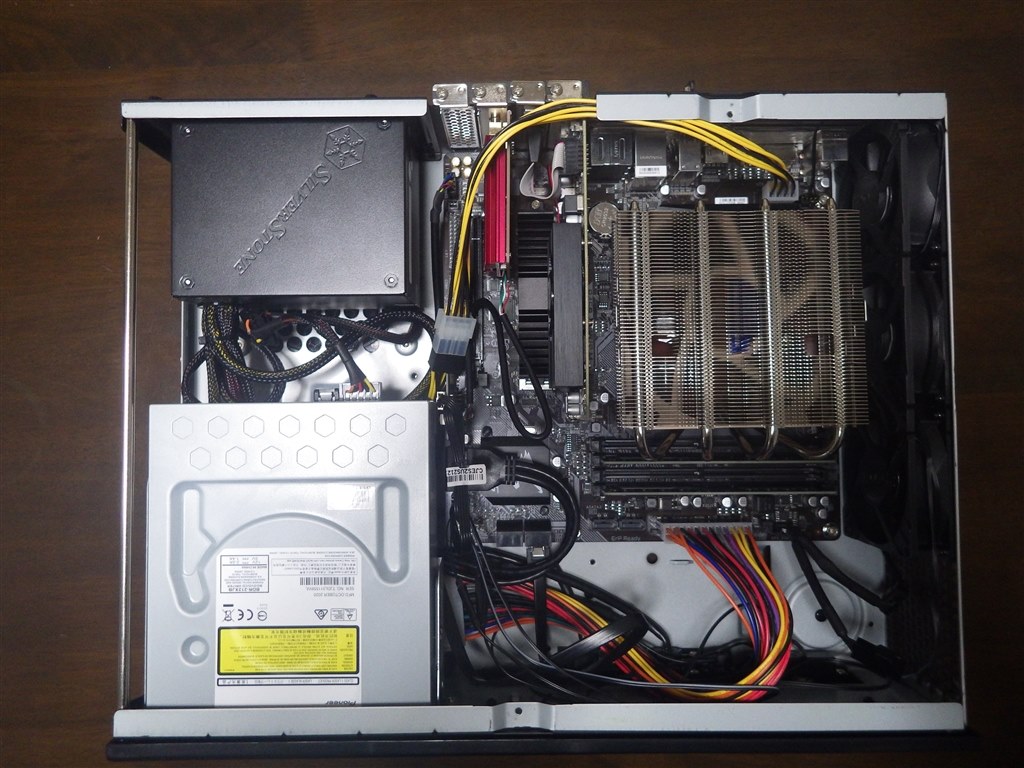 PCケース Silverstone SST-ML03B - PCパーツ