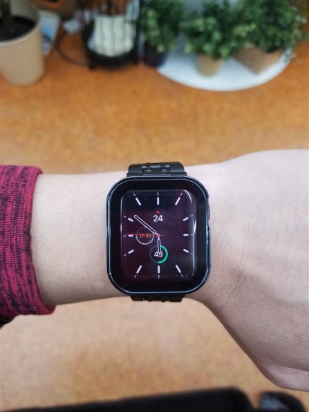 apple watch se 40 mm（第二世代）ミッドナイト 本体　おまけ