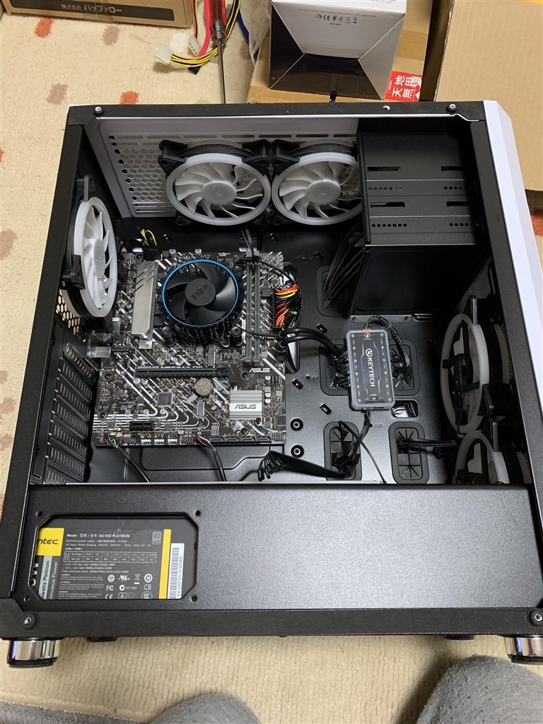 Thermaltake PCケース ホワイトand マザーボード他付属 8686-820-