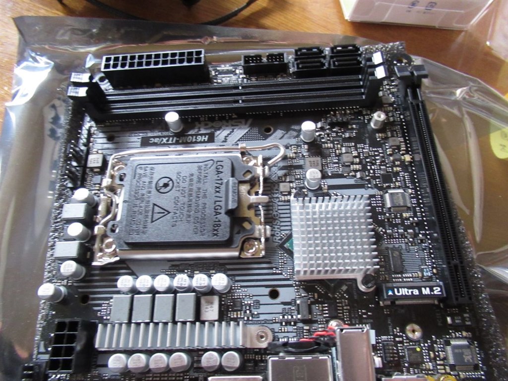 ASRock マザーボード H610M-ITX/ac Intel H610 シリーズ 第12世代 CPU